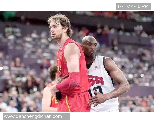 小牛与湖人季后赛精彩对决全场录像回放分析与精彩瞬间回顾