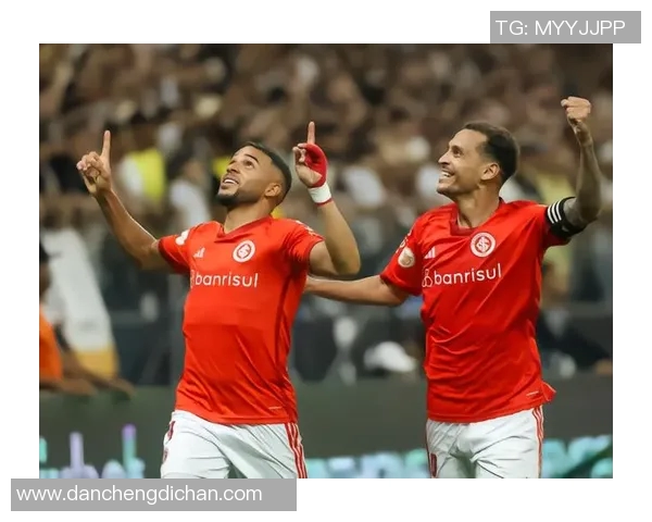 巴西红牛与帕尔梅拉的激烈对决揭示足球战术与团队精神的较量